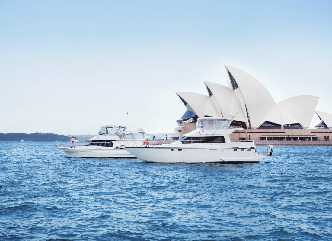 yacht cruise sydney